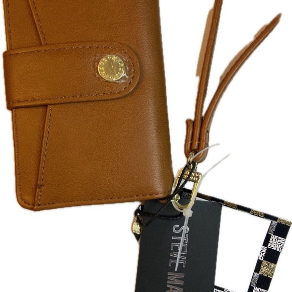 Brand new Steve Madden Caramel Wristlet Card Wallet with extra card holder - Picture 1 of 8